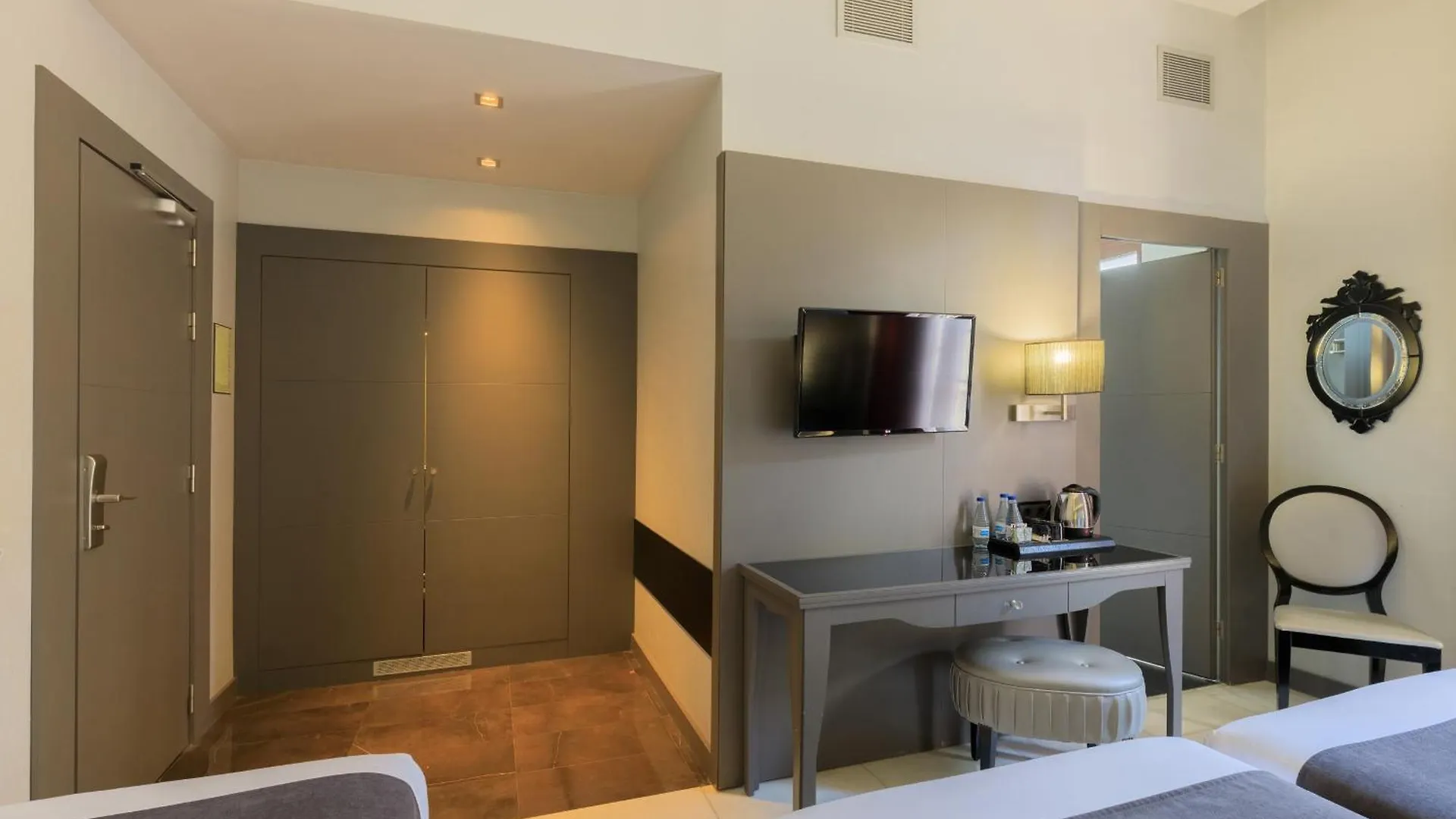 ****  Hotel Ciutadella Barcelona Spain
